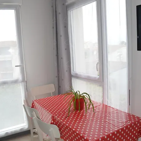 L'escale Phare Apartment *